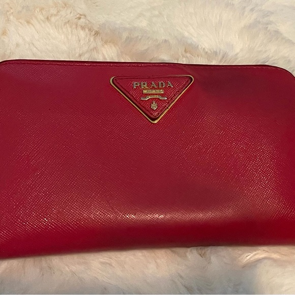 Prada Wallet - Picture 1 of 13